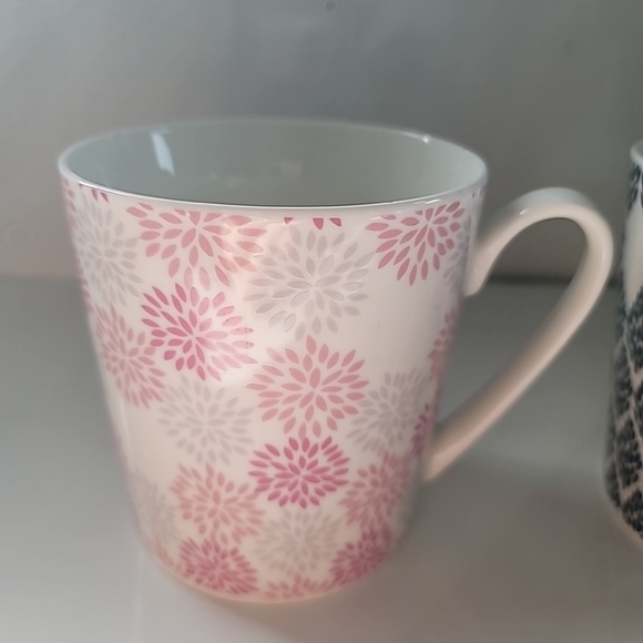 2 Presidents Choice Mugs set - Picture 9 of 9